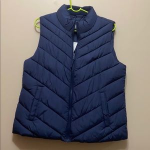 Brand new Gap women’s vest